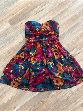 Forever 21 Bright Floral Strapless Party Dress S